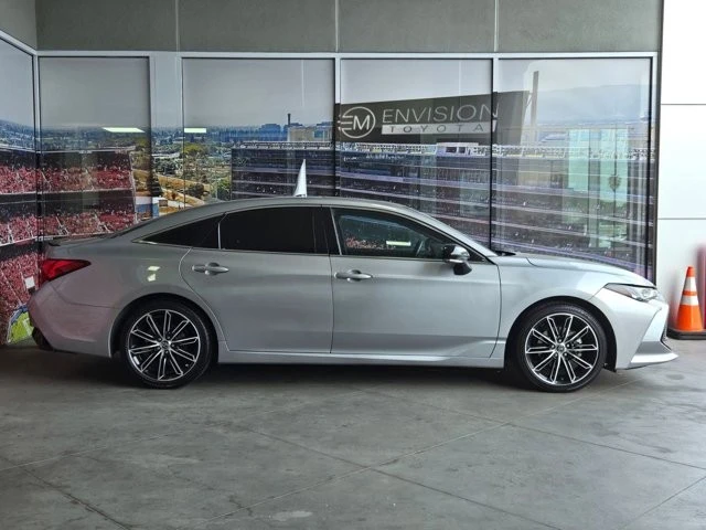 2019 Toyota Avalon 5th Gen - Image 4 of 31