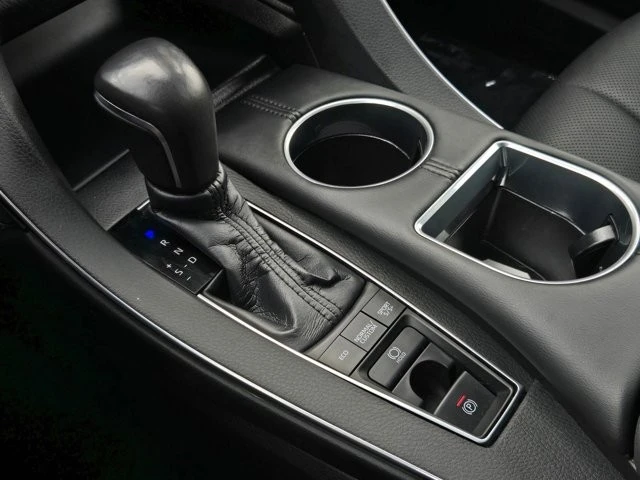 2019 Toyota Avalon 5th Gen - Image 21 of 31