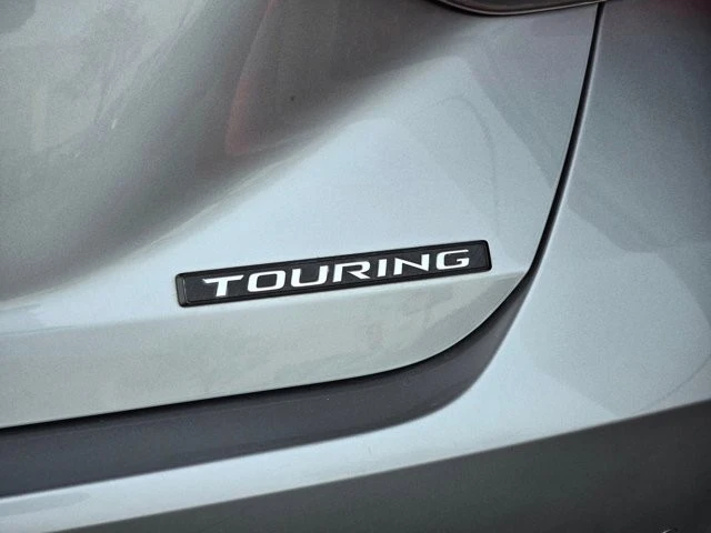 2019 Toyota Avalon 5th Gen - Image 8 of 31