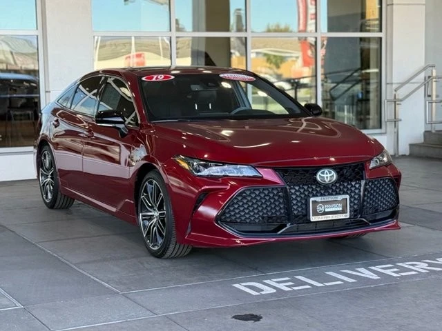 2019 Toyota Avalon 5th Gen - Image 6 of 12