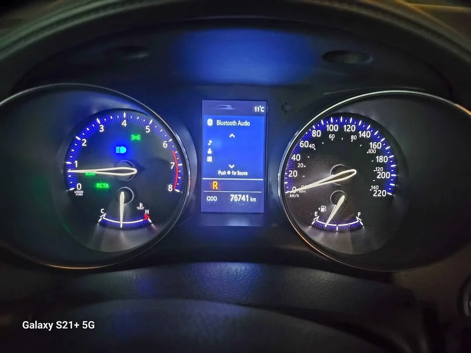 2019 Toyota C-HR - Image 3 of 8