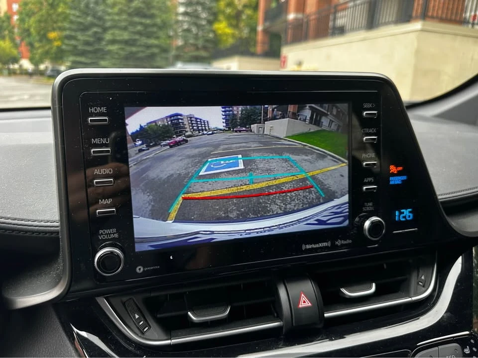 2019 Toyota C-HR - Image 9 of 20