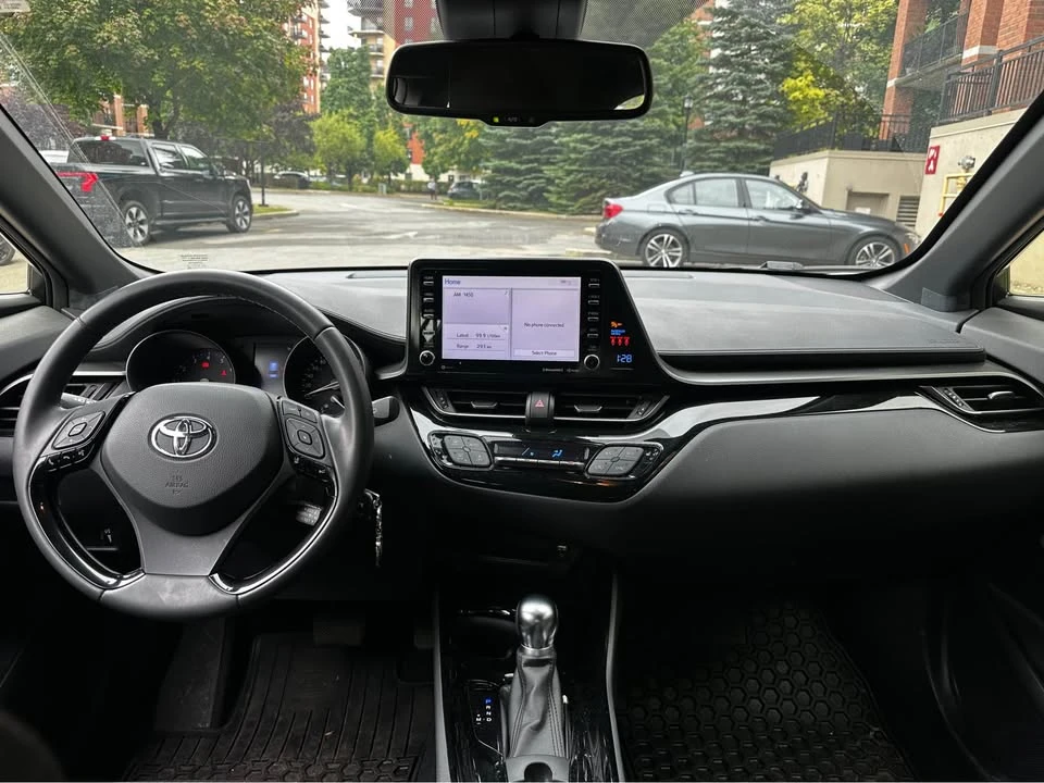 2019 Toyota C-HR - Image 14 of 20