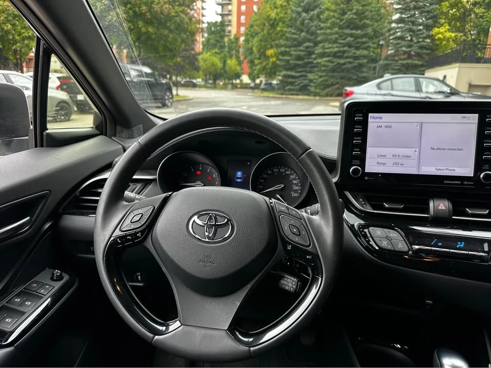 2019 Toyota C-HR - Image 15 of 20