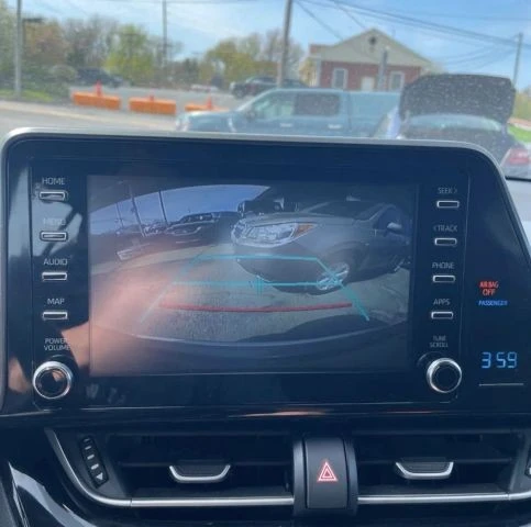 2019 Toyota C-HR - Image 9 of 10
