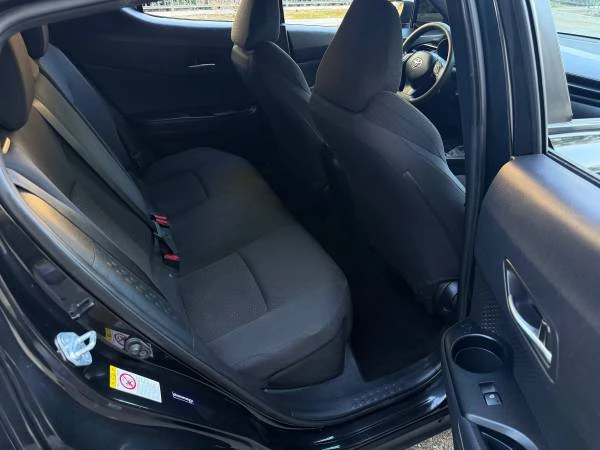 2019 Toyota C-HR - Image 3 of 15