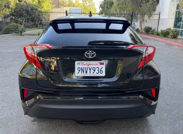 2019 Toyota C-HR - Image 5 of 15