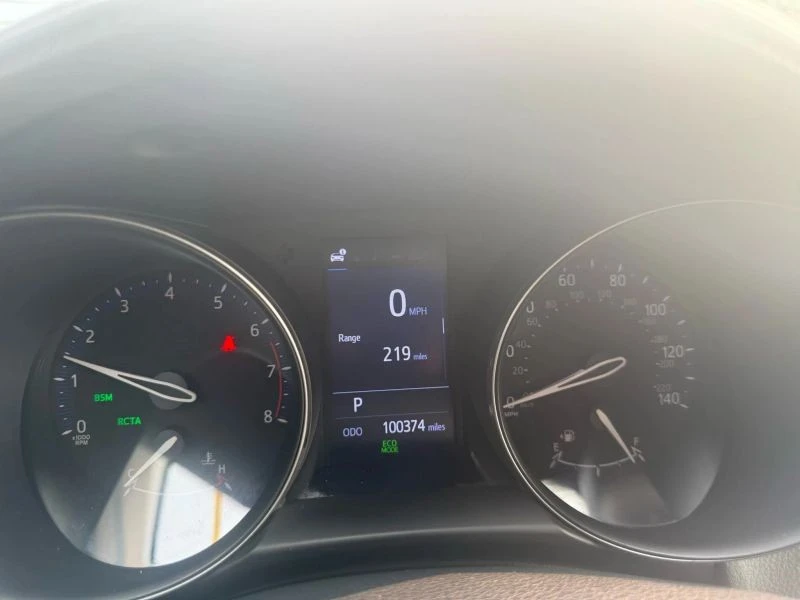 2019 Toyota C-HR - Image 10 of 12