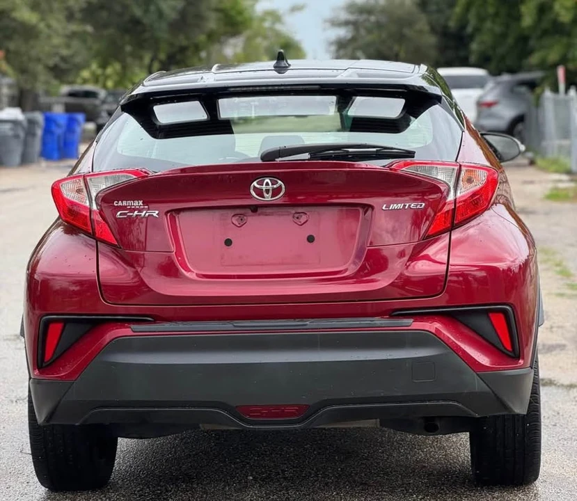 2019 Toyota C-HR - Image 6 of 9