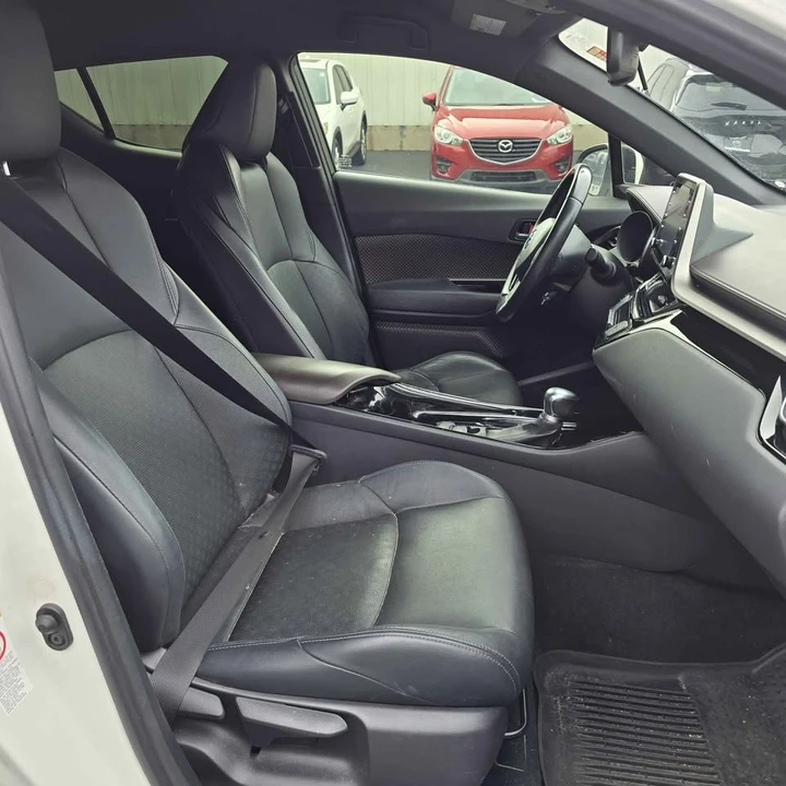 2019 Toyota C-HR - Image 15 of 20