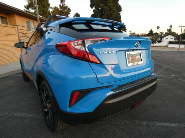 2019 Toyota C-HR - Image 11 of 21