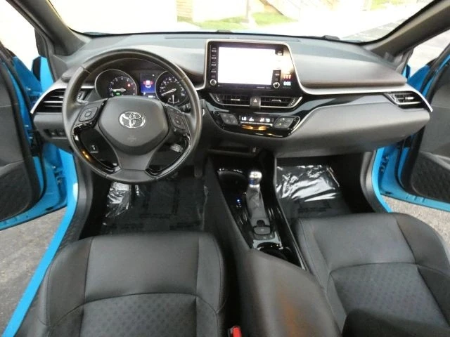 2019 Toyota C-HR - Image 19 of 21