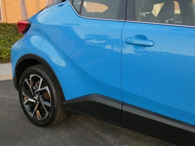 2019 Toyota C-HR - Image 7 of 21