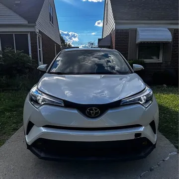 2019 Toyota C-HR Limited Sport Utility 4D