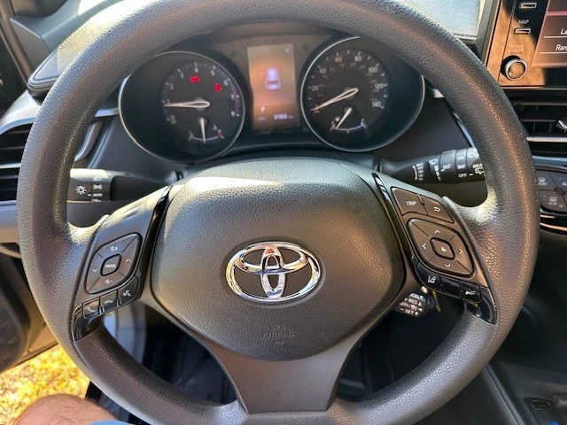 2019 Toyota C-HR - Image 15 of 29
