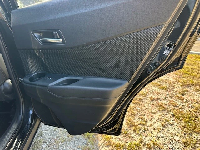 2019 Toyota C-HR - Image 21 of 29