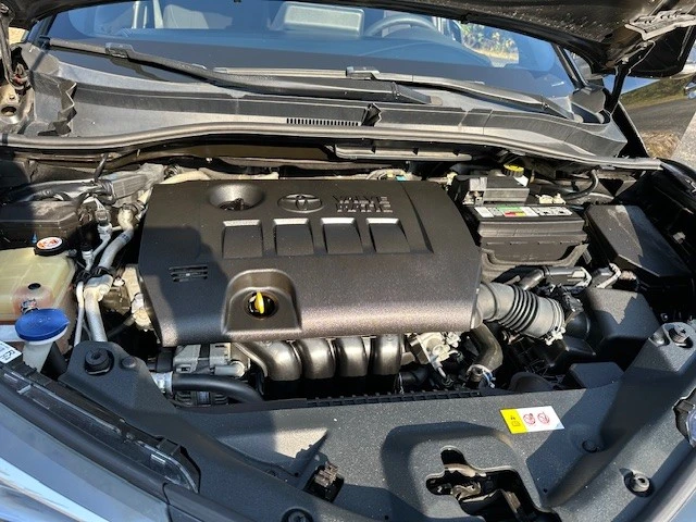 2019 Toyota C-HR - Image 27 of 29