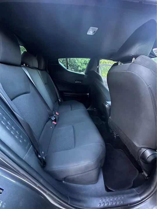 2019 Toyota C-HR - Image 9 of 10