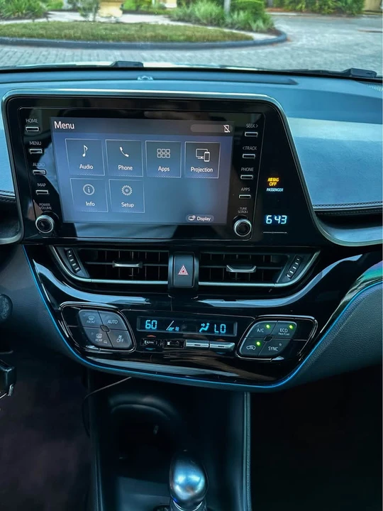 2019 Toyota C-HR - Image 10 of 10