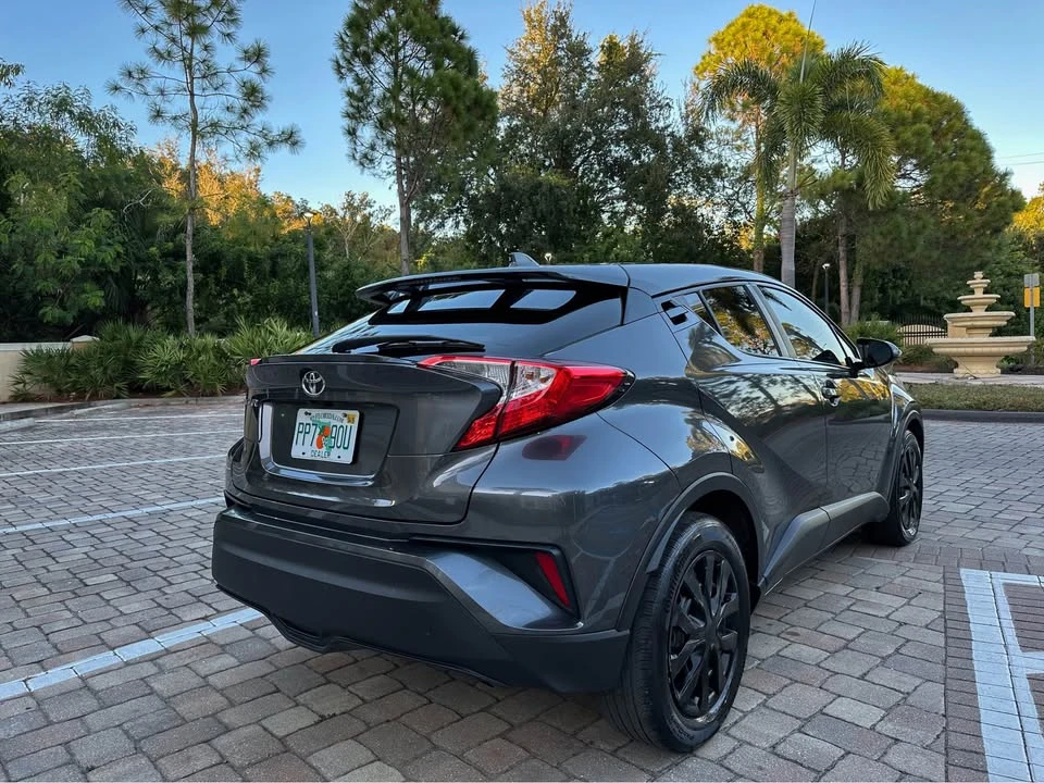 2019 Toyota C-HR - Image 3 of 10