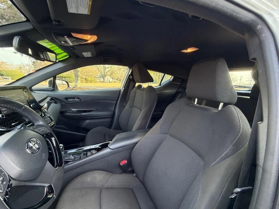 2019 Toyota C-HR - Image 8 of 21