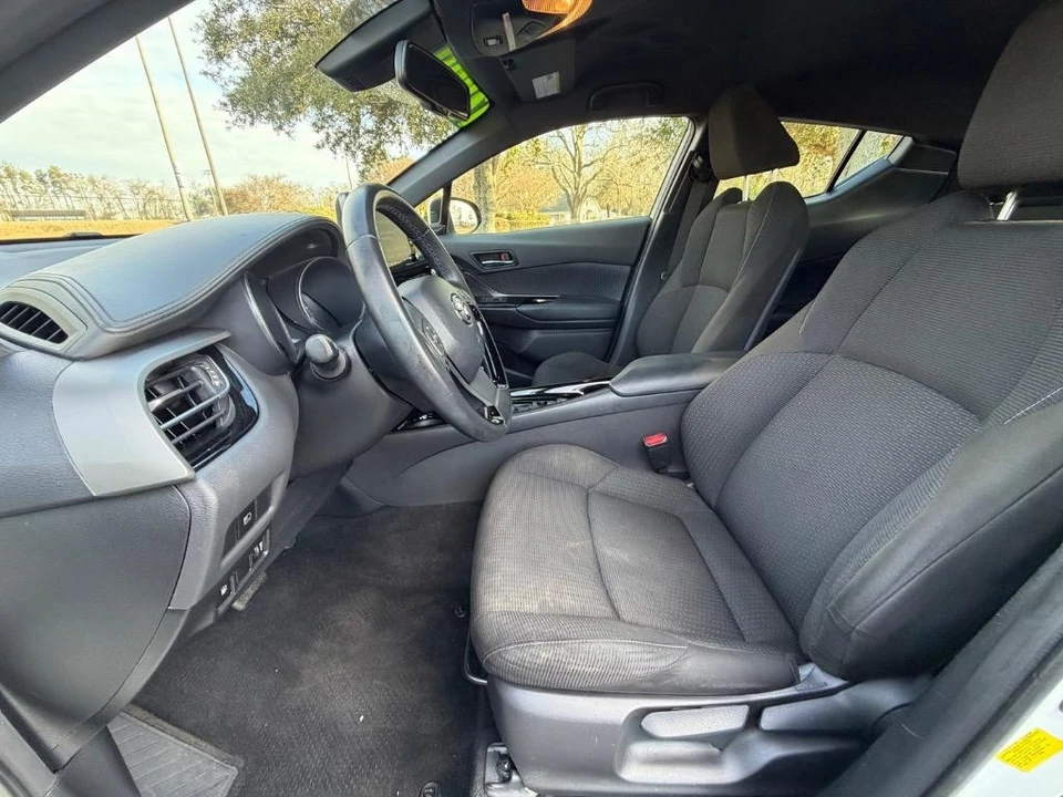 2019 Toyota C-HR - Image 6 of 21