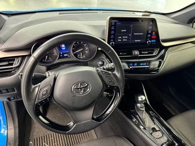 2019 Toyota C-HR - Image 8 of 12