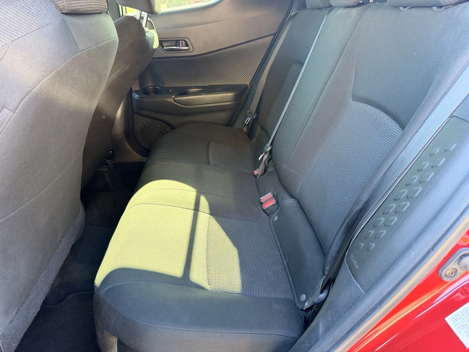 2019 Toyota C-HR - Image 15 of 20