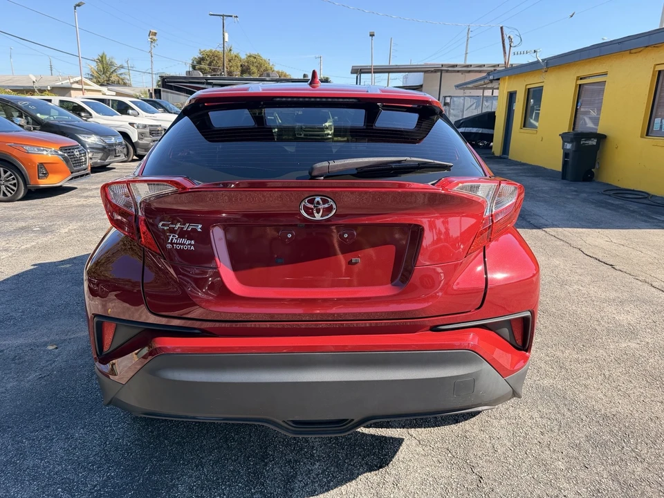 2019 Toyota C-HR - Image 9 of 20
