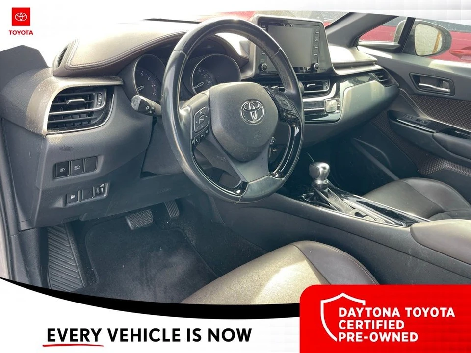 2019 Toyota C-HR - Image 6 of 10