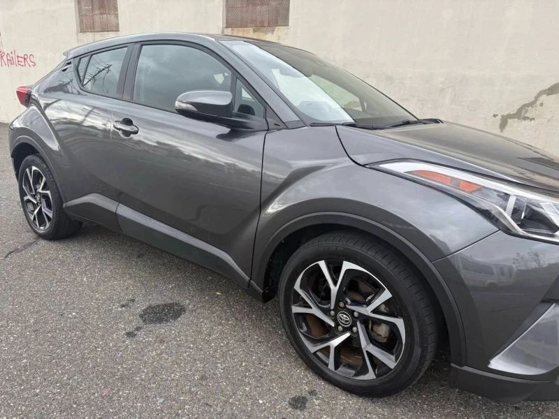 2019 Toyota C-HR - Image 7 of 12