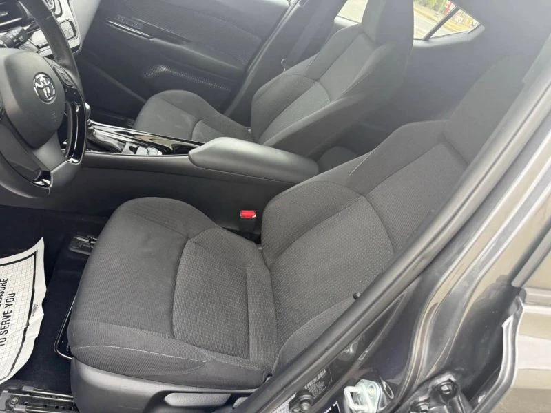 2019 Toyota C-HR - Image 10 of 12