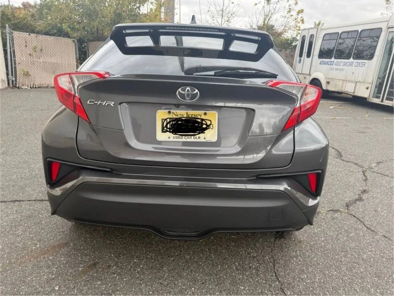 2019 Toyota C-HR - Image 5 of 12