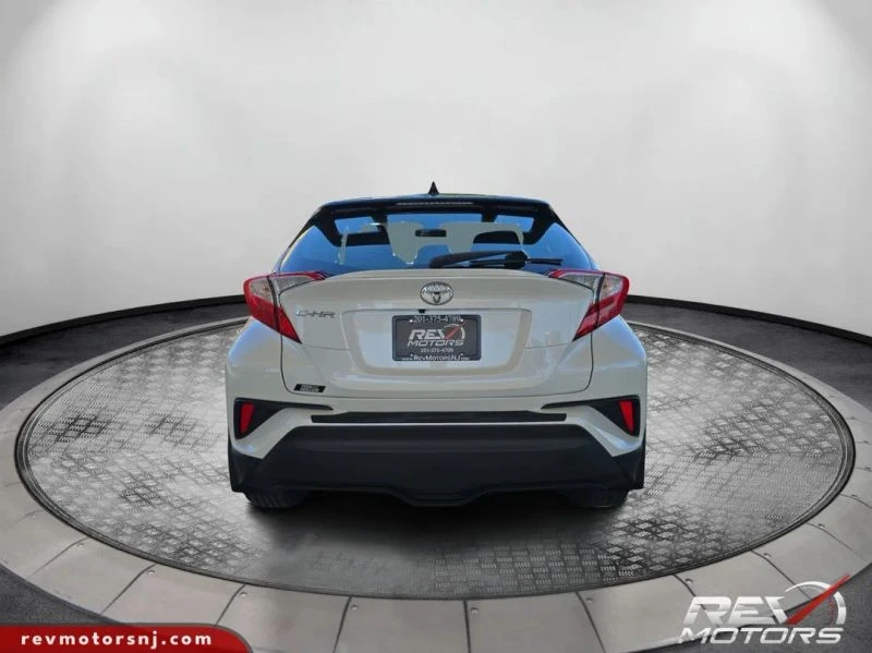 2019 Toyota C-HR - Image 4 of 12