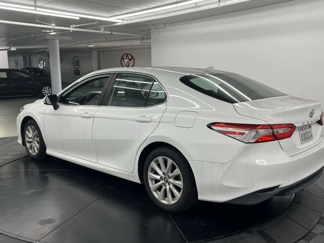 2019 Toyota Camry 8th Gen - Image 3 of 8