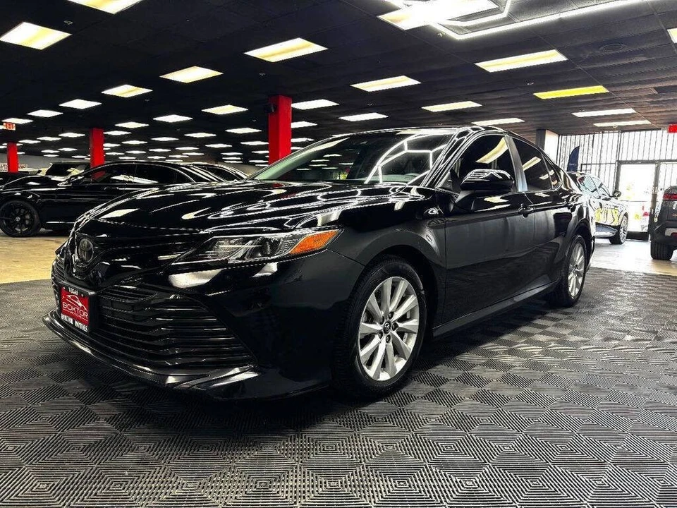 2019 Toyota Camry 8th Gen - Image 7 of 21