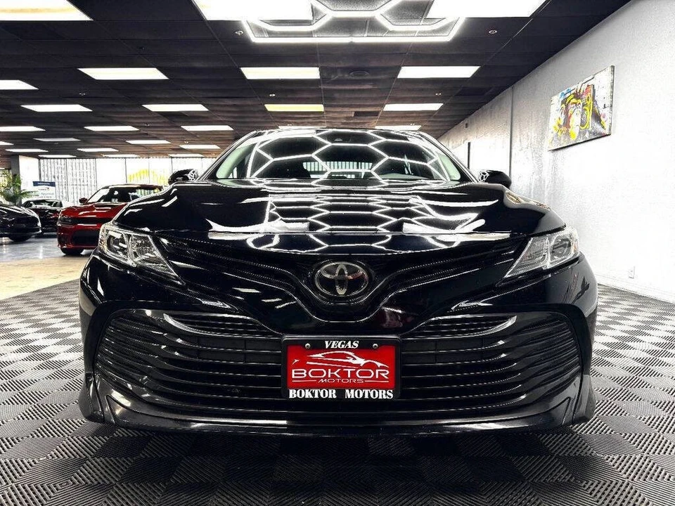 2019 Toyota Camry 8th Gen - Image 3 of 21