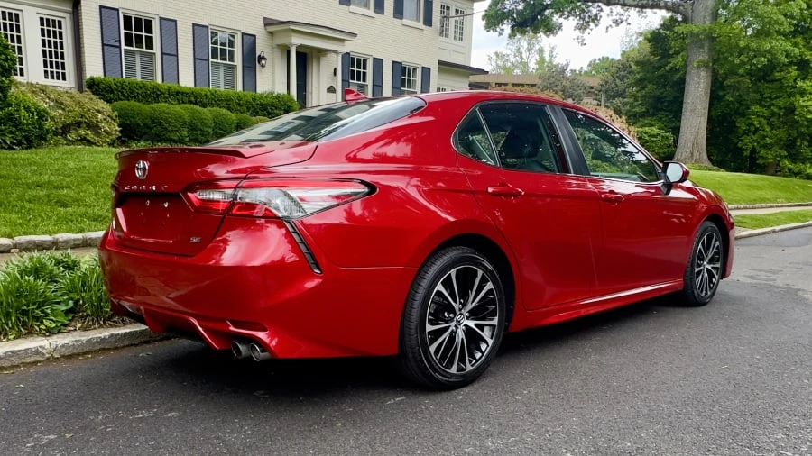 2019 Toyota Camry 8th Gen - Image 3 of 19