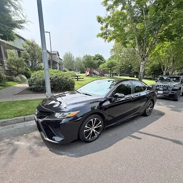 2019 Toyota Camry SE Sport Sedan 4D