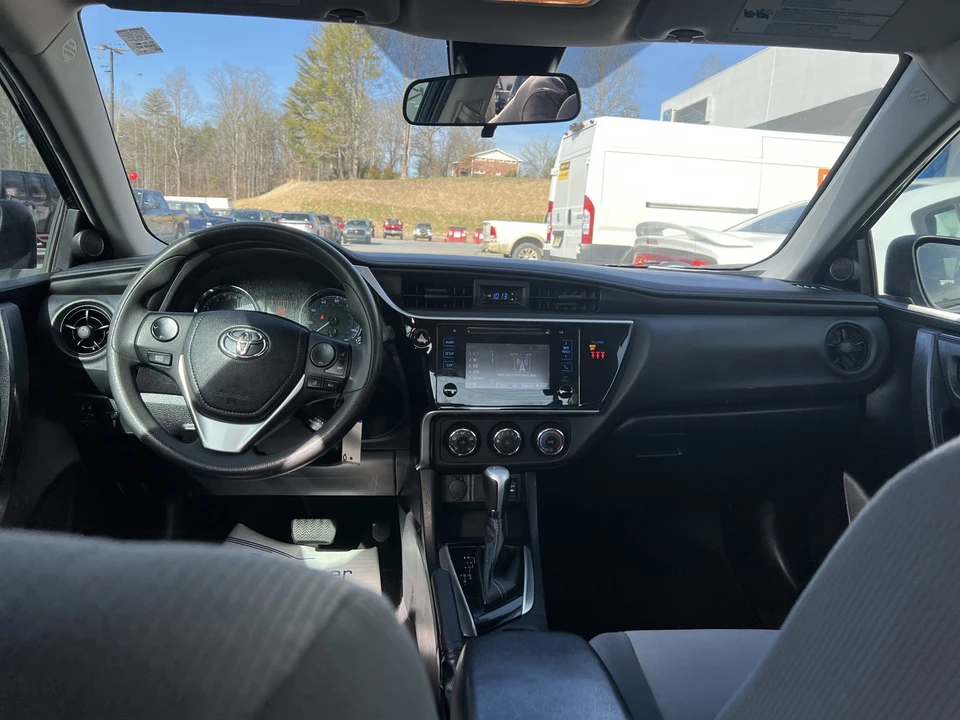 2019 Toyota Corolla 12th Gen - Image 10 of 12