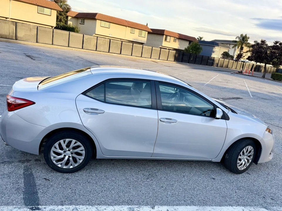 2019 Toyota Corolla 11th Gen - Image 5 of 21