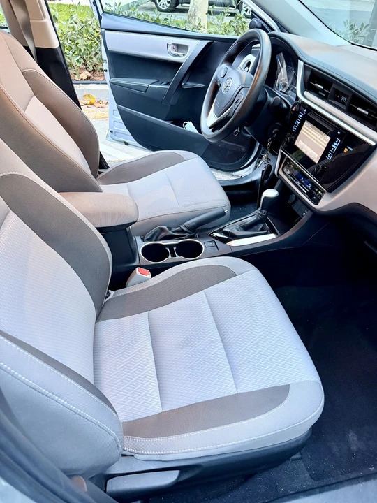 2019 Toyota Corolla 11th Gen - Image 14 of 21
