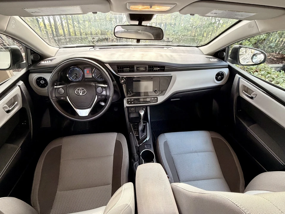 2019 Toyota Corolla 11th Gen - Image 17 of 21