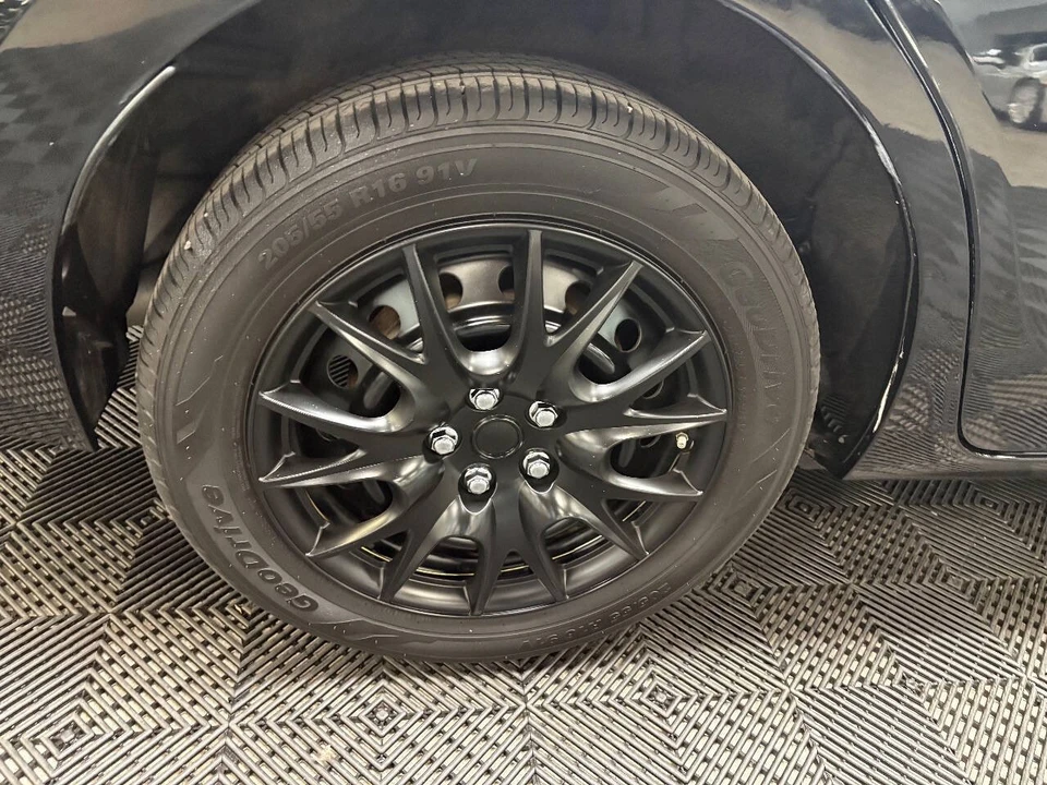 2019 Toyota Corolla 11th Gen - Image 14 of 21