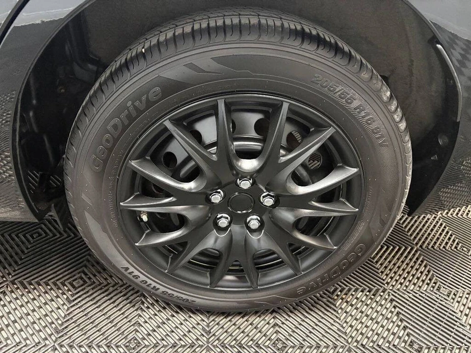 2019 Toyota Corolla 12th Gen - Image 15 of 31