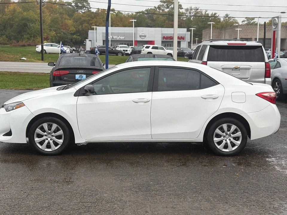 2019 Toyota Corolla 12th Gen - Image 5 of 12