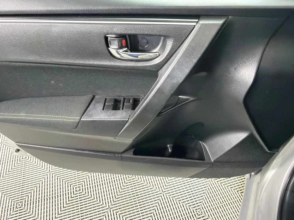 2019 Toyota Corolla 12th Gen - Image 10 of 21