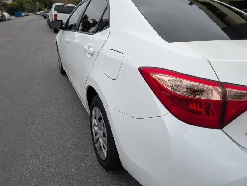 2019 Toyota Corolla 11th Gen - Image 8 of 17