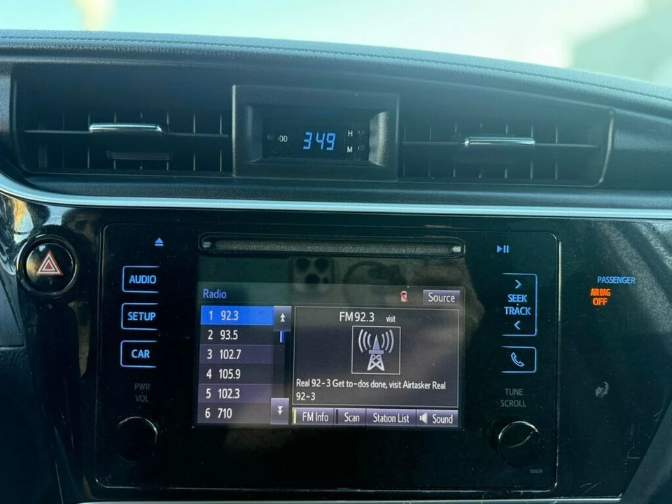 2019 Toyota Corolla 11th Gen - Image 14 of 21