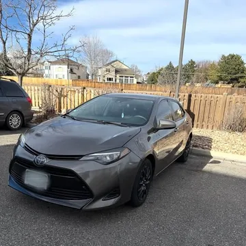 2019 Toyota Corolla LE Sedan